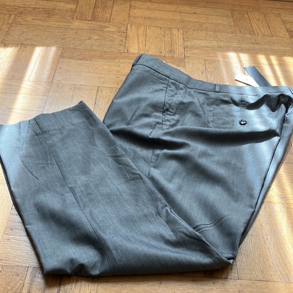 New! Lightweight BR Avery Silk/Rayon Cropped Pants size 12 - Picture 2 of 7